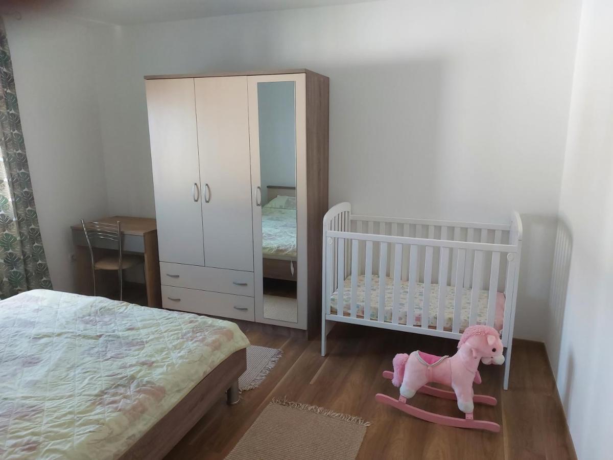 Apartman Lena Pula Eksteriør billede
